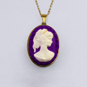 La Belle Olympe Featured Creative Pendentif 