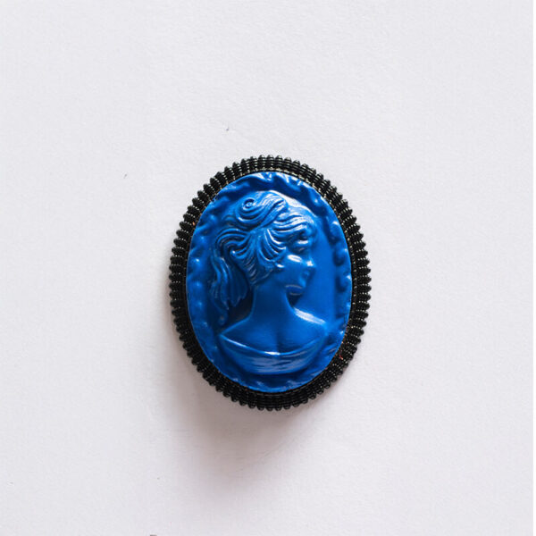 La Belle Olympe - La Rêveuse - Total Look - Support Noir