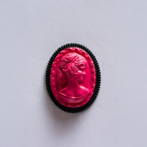 La Belle Olympe - La Romantique - Totale Look - Support Noir