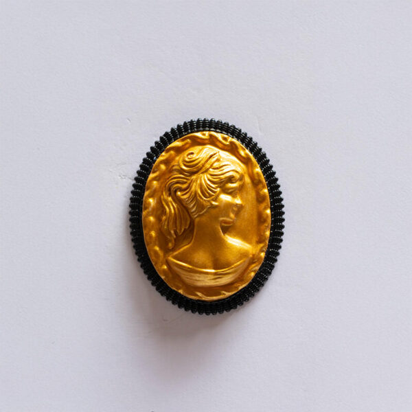 La Belle Olympe - La Royale Totale Look - Support Noir