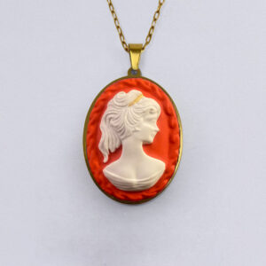 La Belle Olympe Featured Flamboyante Pendentif 
