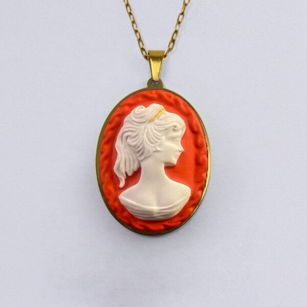 La Belle Olympe Featured Flamboyante Pendentif 