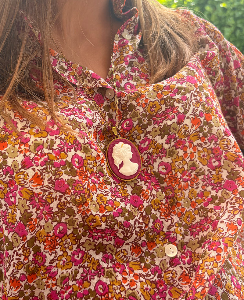 La Belle Olympe Romantique Pendentif Porté
