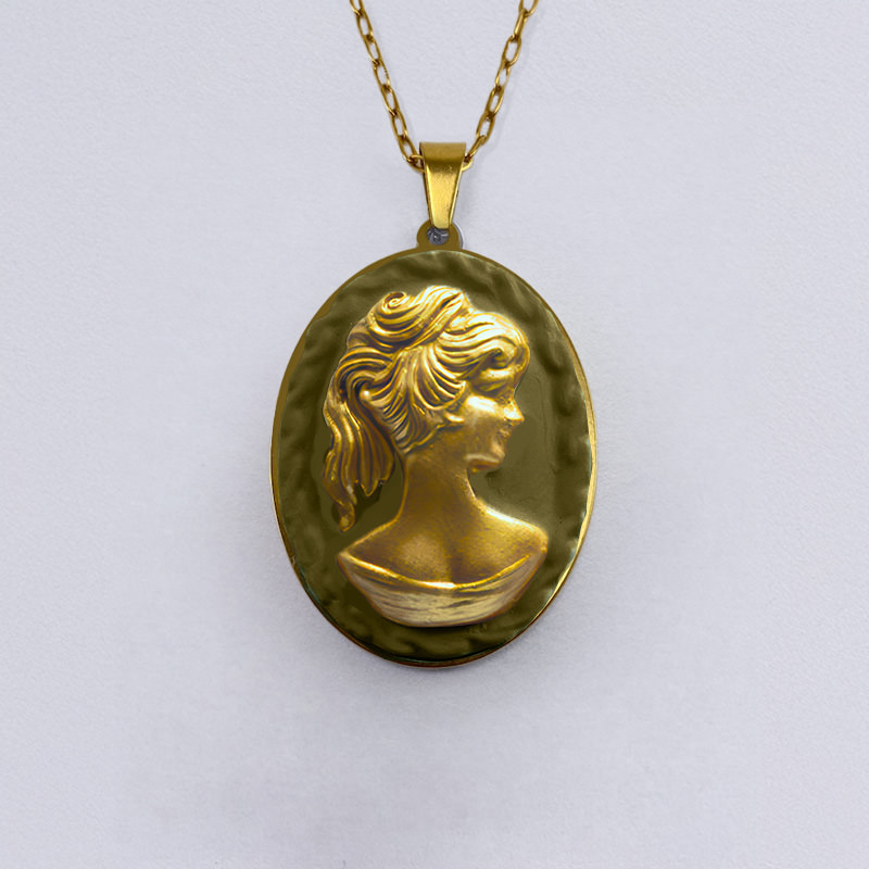 La Belle Olympe Pensive Olive Pendentif Royale 