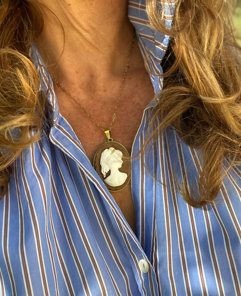 La Belle Olympe Romantique Pendentif Porté